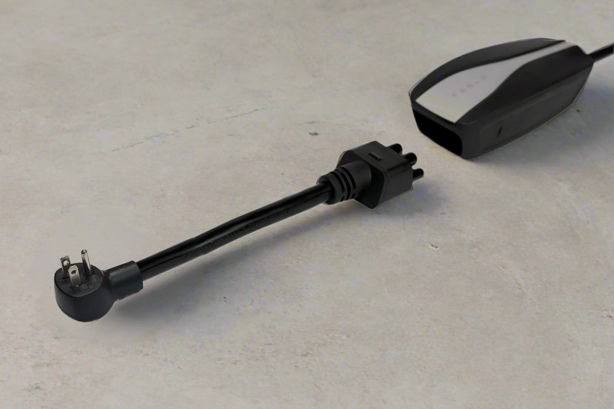 NEMA 5-15 Tesla Mobile Connector Adapter